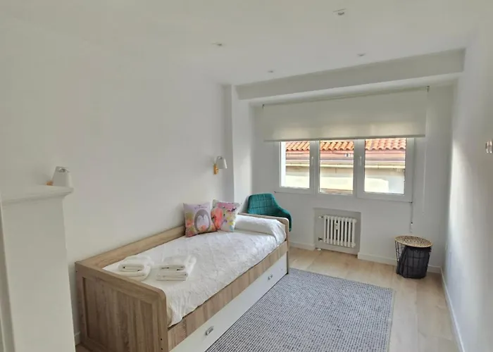 Appartement Piso En Pleno Centro De Al Lado De La Playa 1a139 By R2r Consulting *