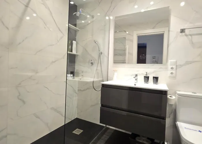 Piso En Pleno Centro De Al Lado De La Playa 1a139 By R2r Consulting Appartement