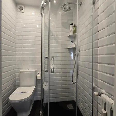 Piso En Pleno Centro De Al Lado De La Playa 1a139 By R2r Consulting