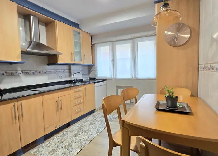 Apartamento Piso En Pleno Centro De Al Lado De La Playa 1a139 By R2r Consulting